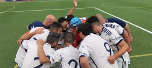 SQUADRA ITALIANA DI CALCIO CHE HA VINTO LA MEDAGLIA D'ORO PERCHE NOI A NOI ABBIAMO PRESTATO SERVIZIO DI VOLONTARIATO E LORO HANNO VINTO LA MEDAGLIA D ORO !